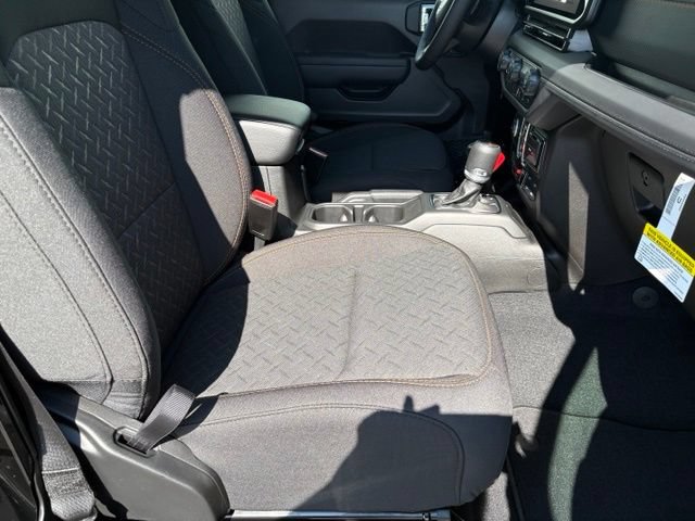 New 2026 Jeep Gladiator Mojave w/ Safety Group AWD/4WD image 18