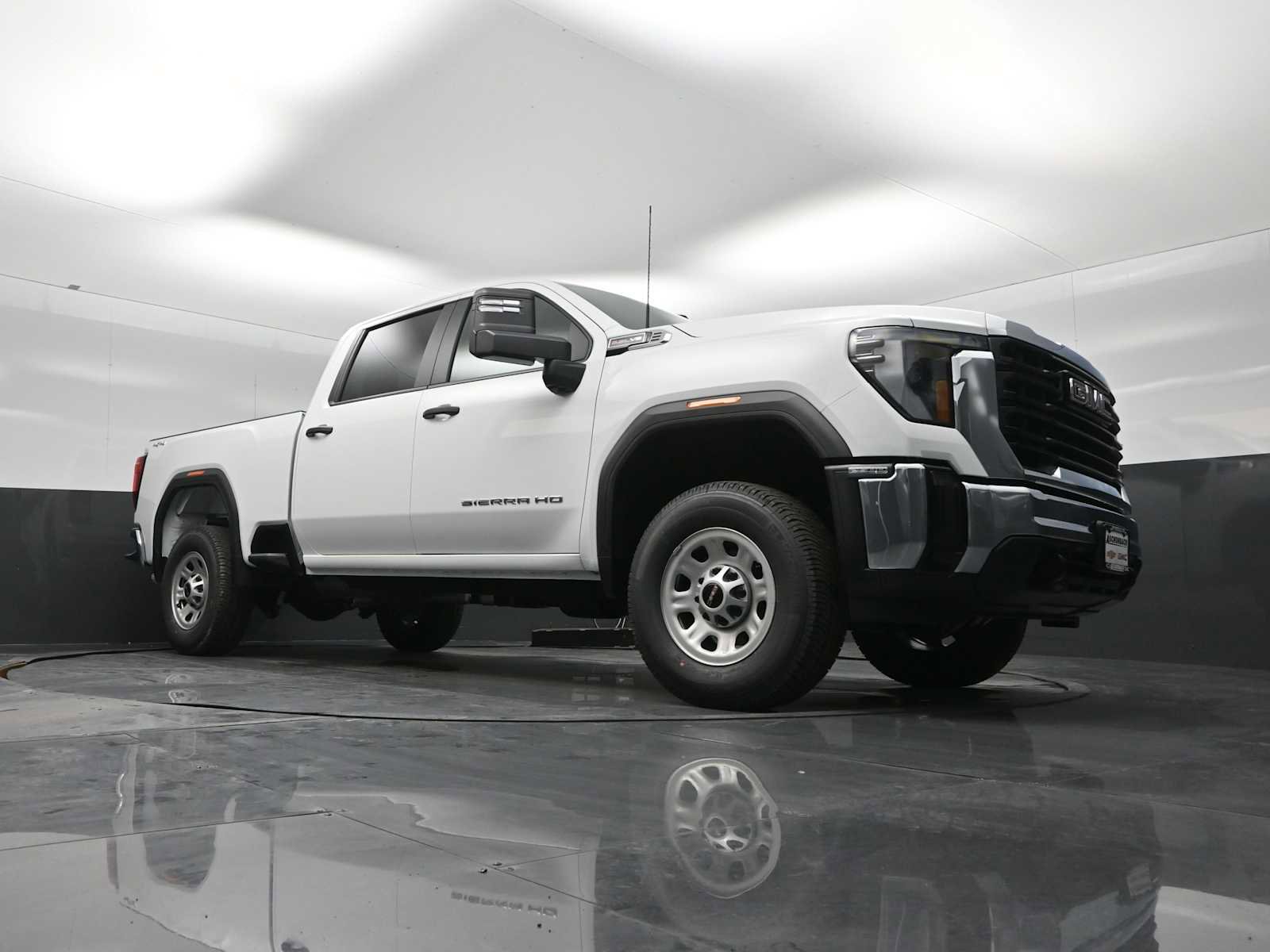 New 2026 GMC Sierra 2500 Pro w/ Convenience Package AWD/4WD image 18