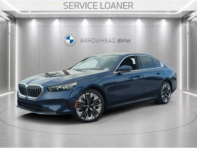 Used 2026 BMW 530i w/ Premium Package RWD image 1