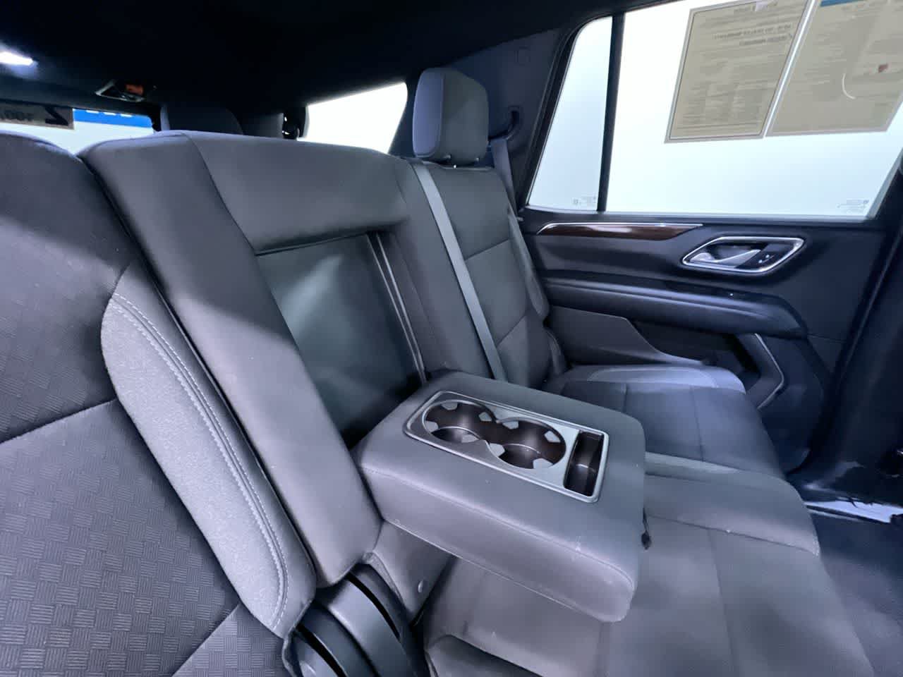 Used 2022 GMC Yukon SLE w/ Gmc Pro Safety Plus Package RWD image 39