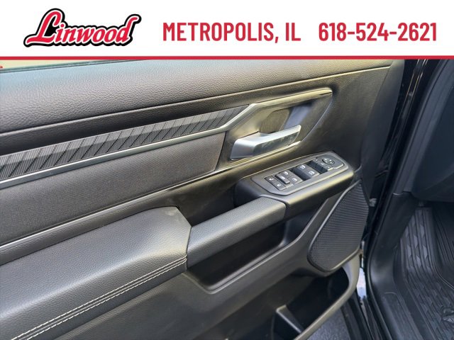 New 2026 RAM 1500 4x4 Crew Cab image 13