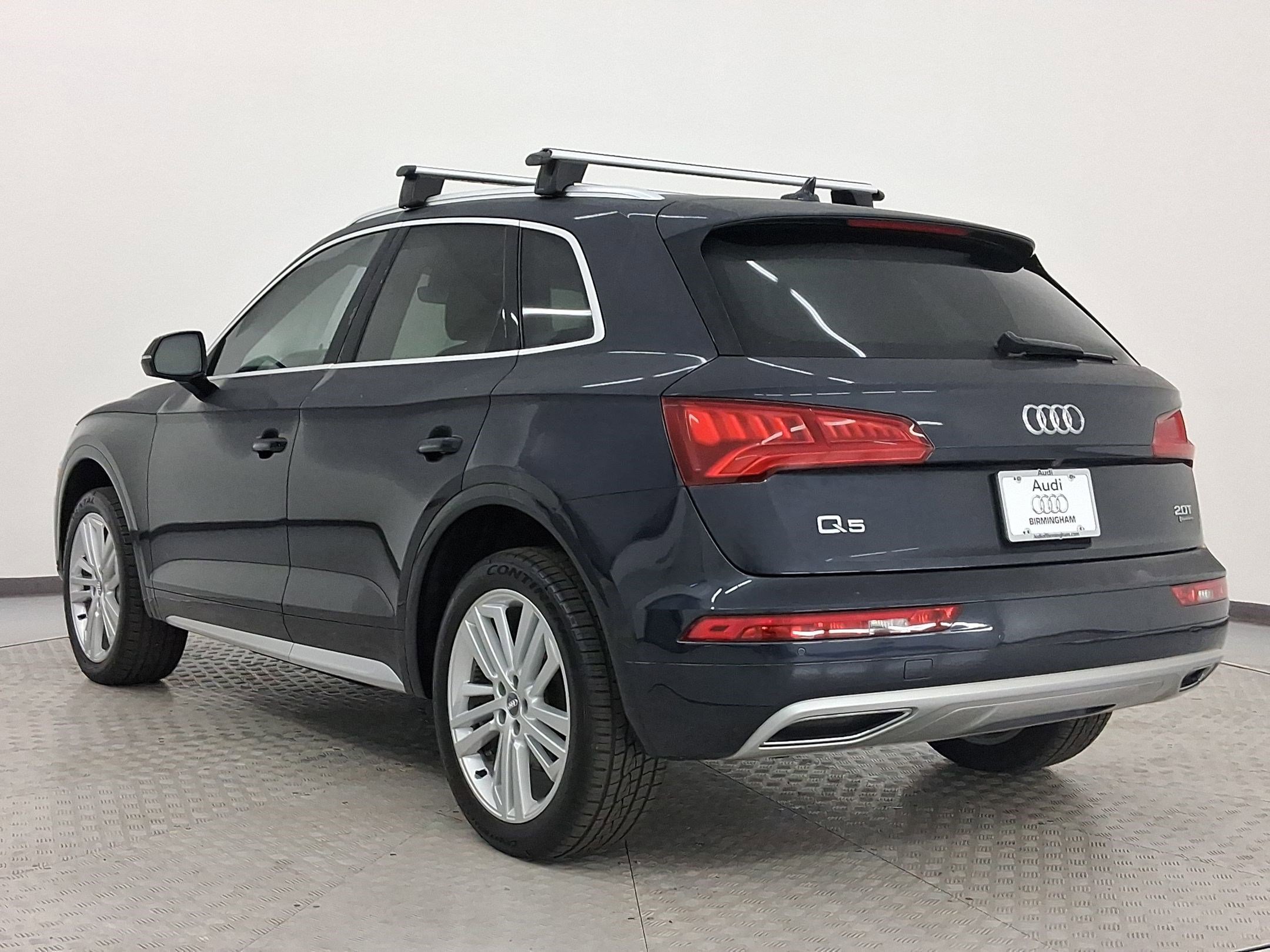 Used 2018 Audi Q5 Premium Plus w/ Premium Plus Package image 3