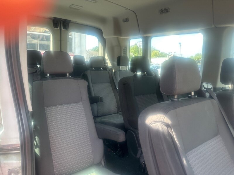 Used 2021 Ford Transit 350 XLT RWD image 13