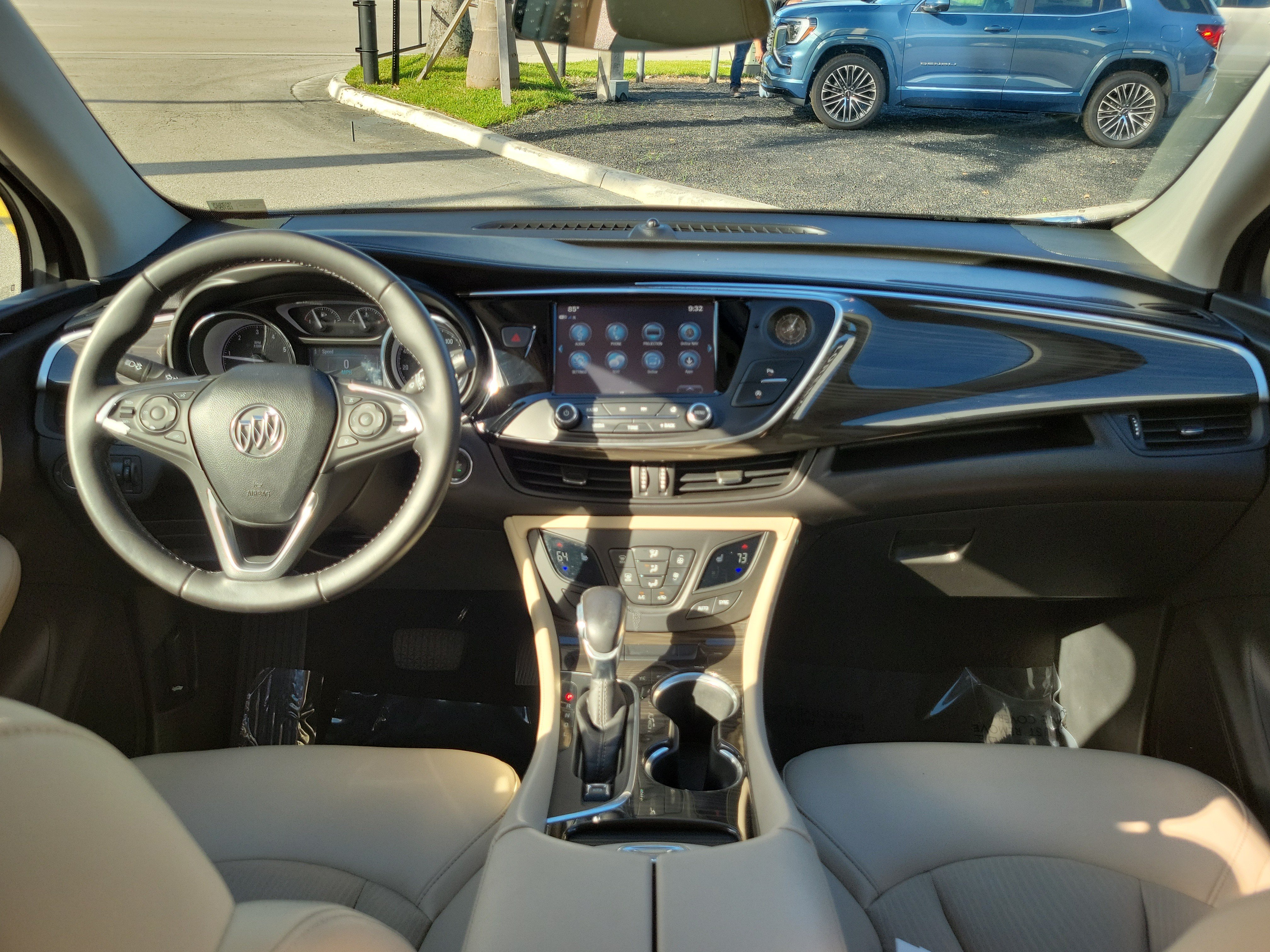 Used 2020 Buick Envision Preferred FWD image 17