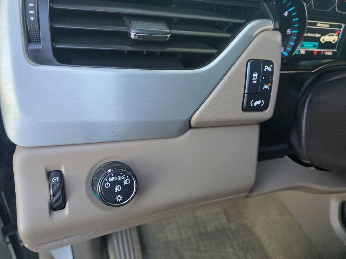 Used 2018 GMC Yukon XL SLT w/ Open Road Package image 17