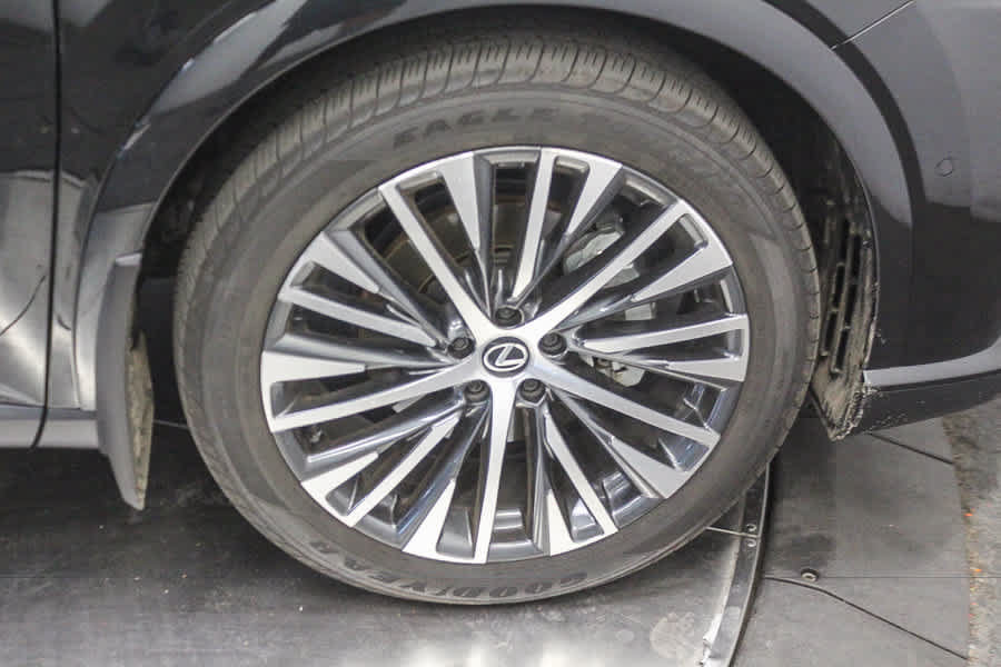 Used 2025 Lexus RX 350 Premium Plus w/ Convenience Package FWD image 10