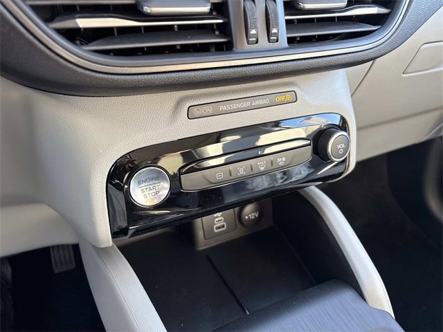 New 2026 Ford Escape SE image 28