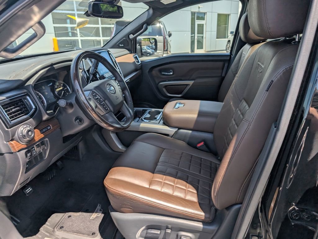 Used 2021 Nissan Titan Platinum Reserve w/ Moonroof Package AWD/4WD image 14