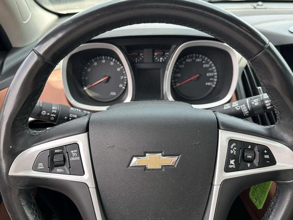 Used 2016 Chevrolet Equinox LTZ w/ Enhanced Convenience Package FWD image 20