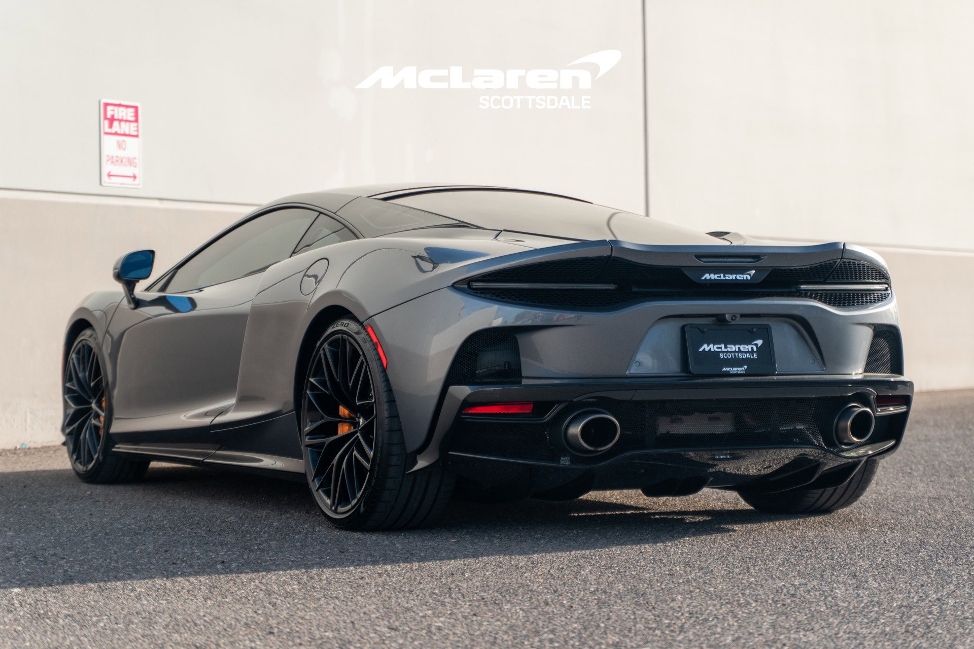 Used 2023 McLaren GT image 5