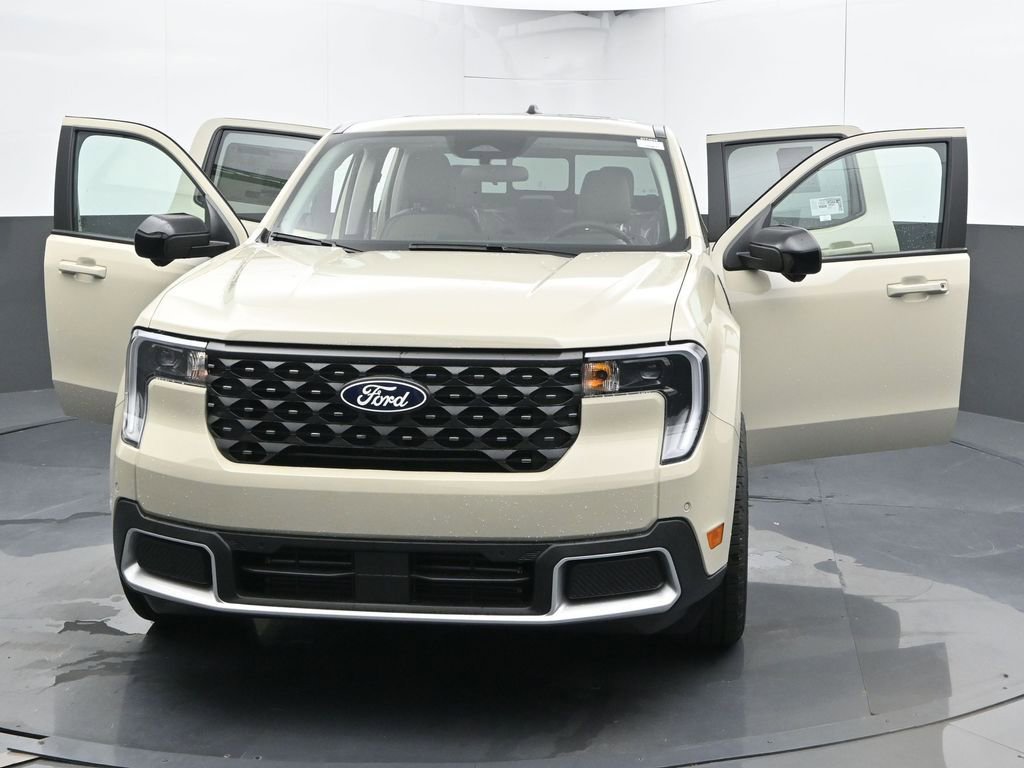 New 2025 Ford Maverick Lariat w/ 4K Tow Package image 48