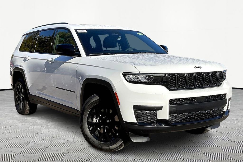 New 2025 Jeep Grand Cherokee L Altitude