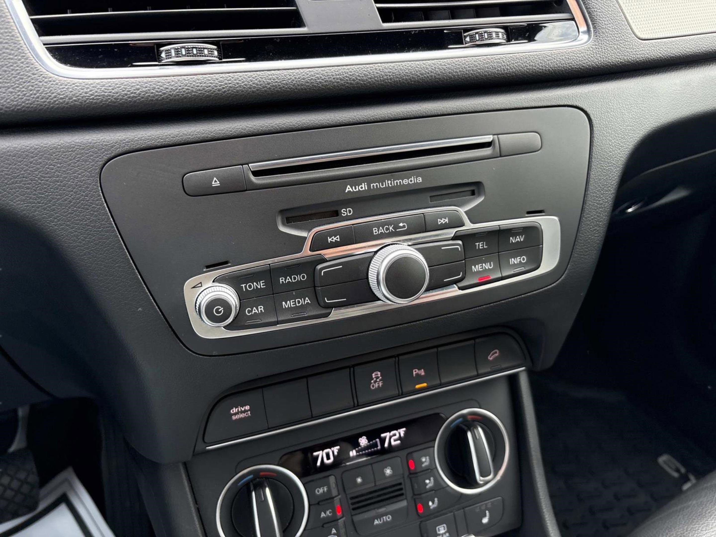 Used 2018 Audi Q3 2.0T Premium w/ Convenience Package image 30