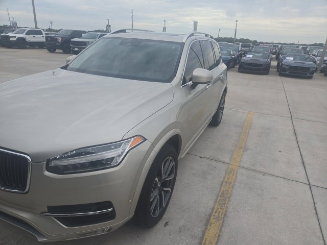 Used 2018 Volvo XC90 T6 Momentum w/ Convenience Package
