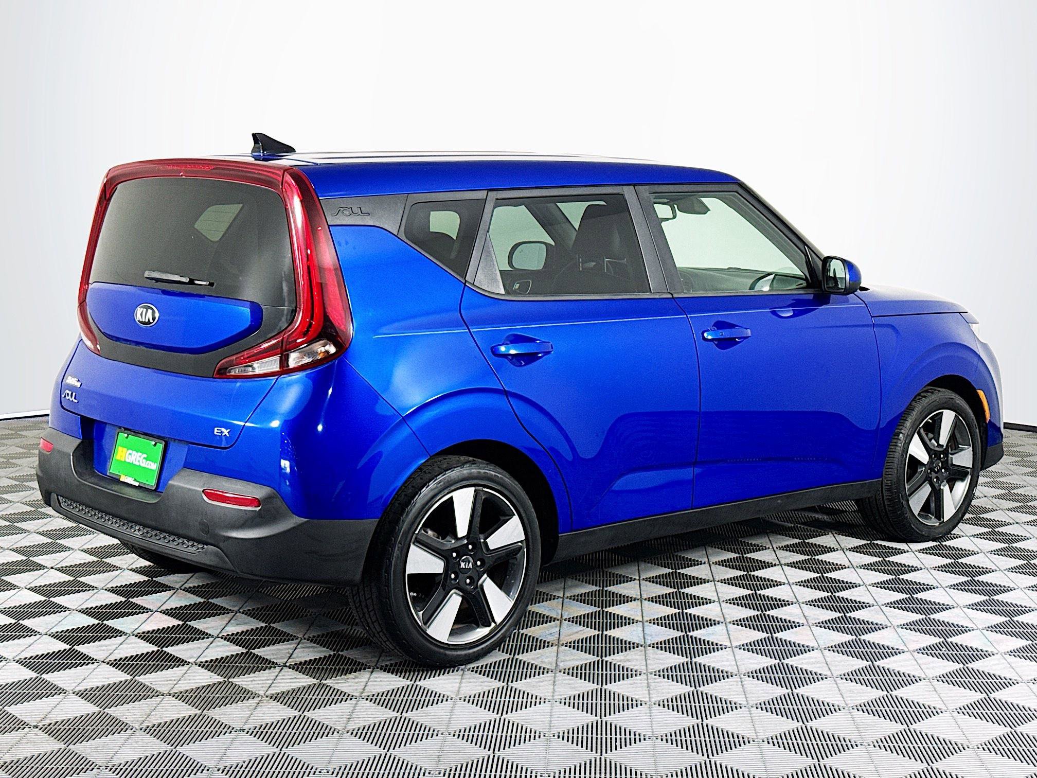 Used 2020 Kia Soul EX image 10