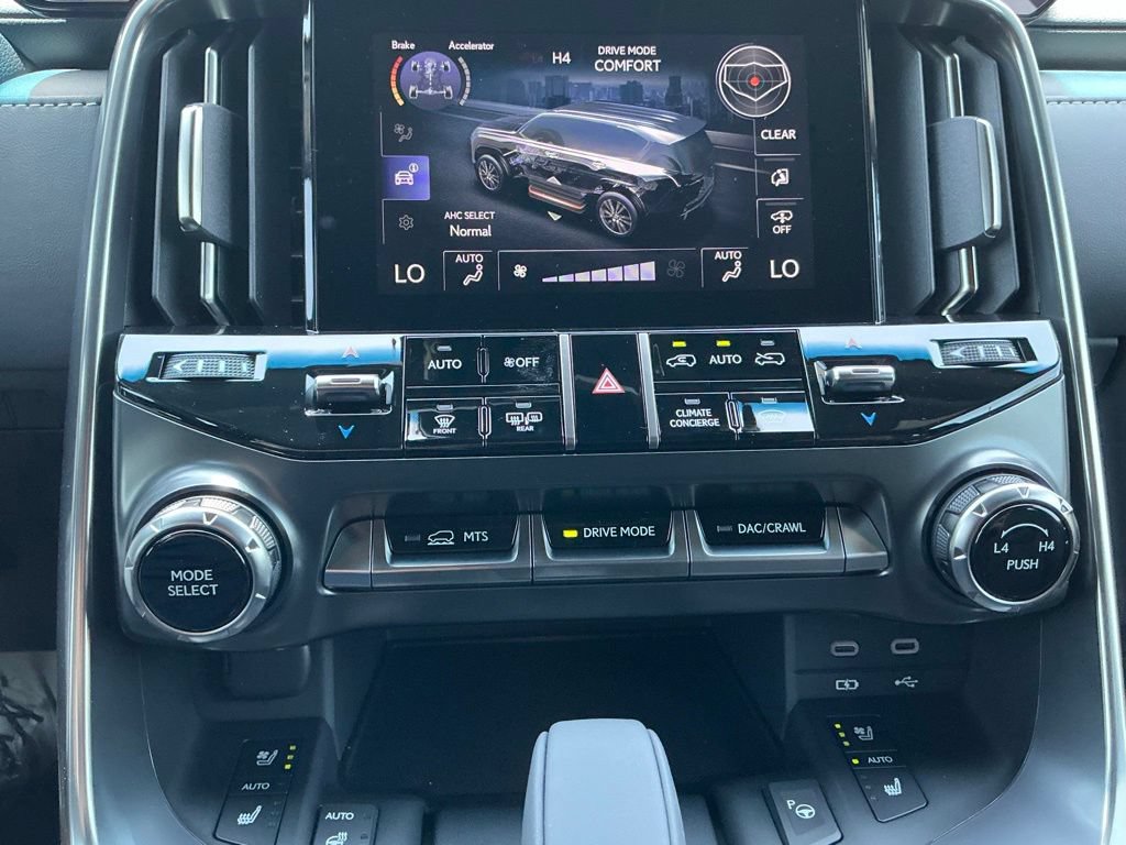 New 2026 Lexus LX 700h Luxury AWD/4WD image 27