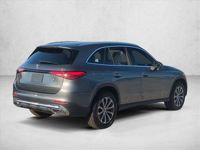 Used 2023 Mercedes-Benz GLC 300 4MATIC image 5