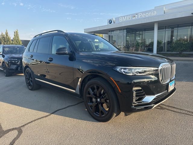 Used 2021 BMW X7 xDrive40i w/ Cold Weather Package image 2