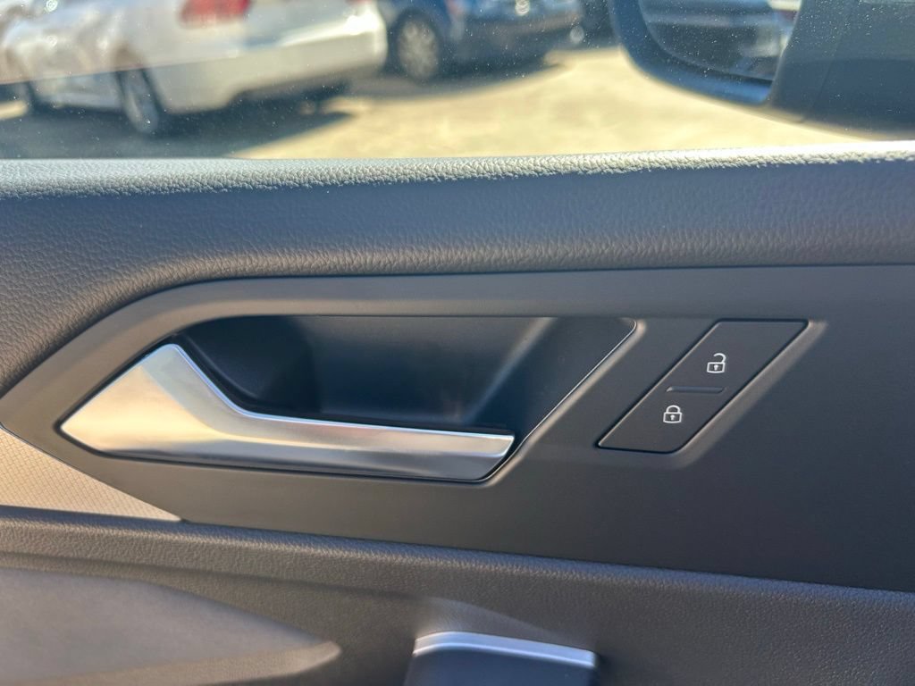 New 2026 Volkswagen Jetta SE FWD image 46