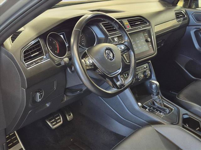 Used 2021 Volkswagen Tiguan SE R-Line FWD image 10
