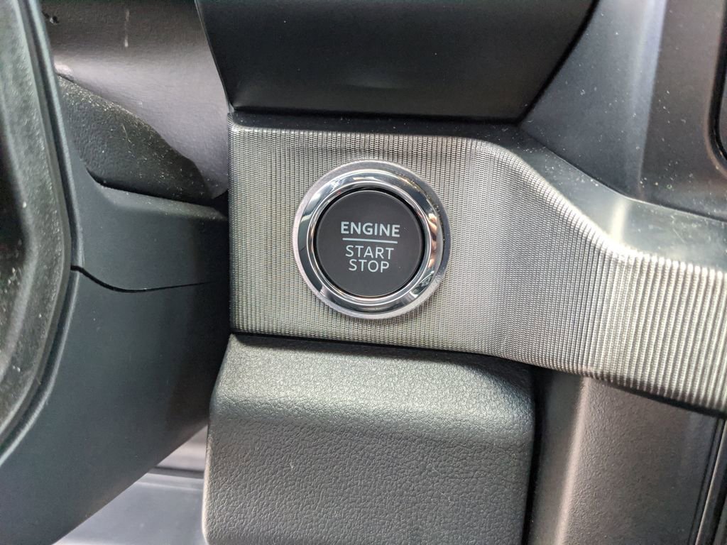 Certified 2024 Ford F250 Platinum w/ Tremor Off-Road Package image 30