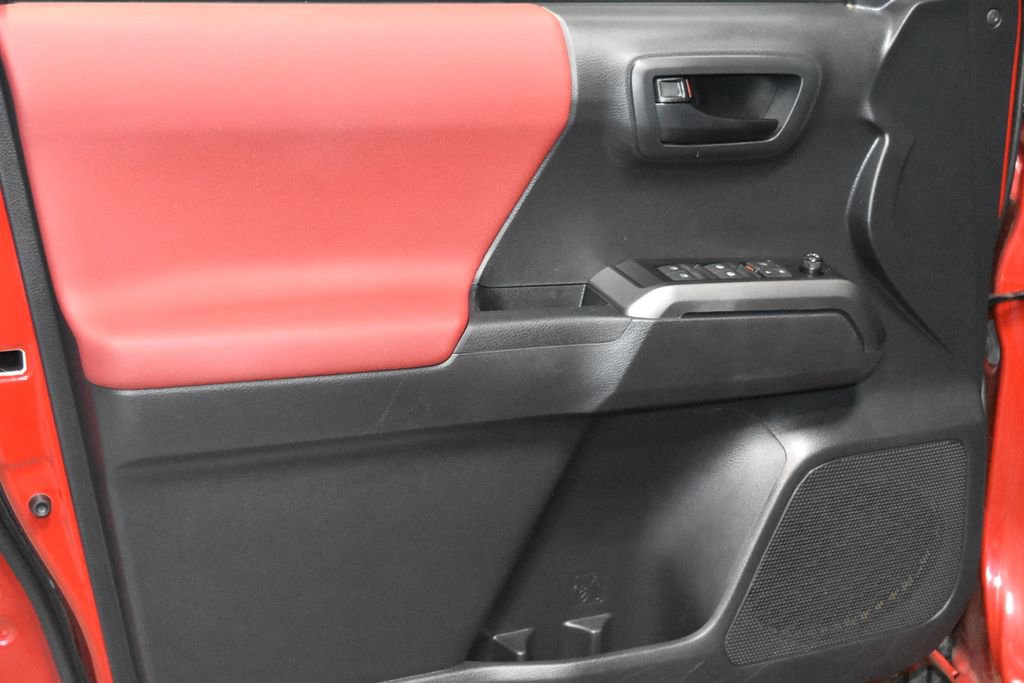 Used 2023 Toyota Tacoma SR5 image 4