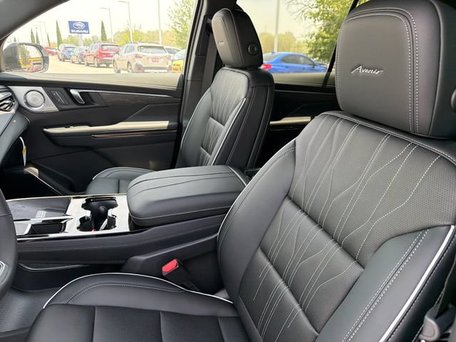 New 2026 Buick Enclave Avenir w/ Super Cruise Package FWD image 17
