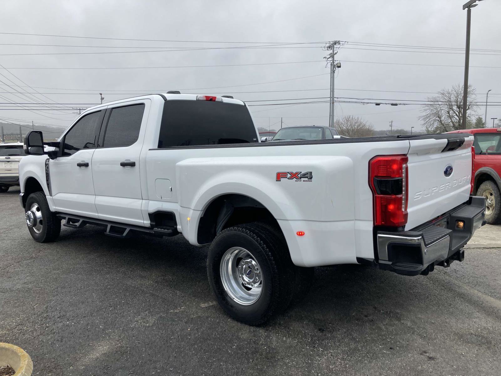 Used 2024 Ford F350 XLT w/ 360-Degree Camera Package image 4