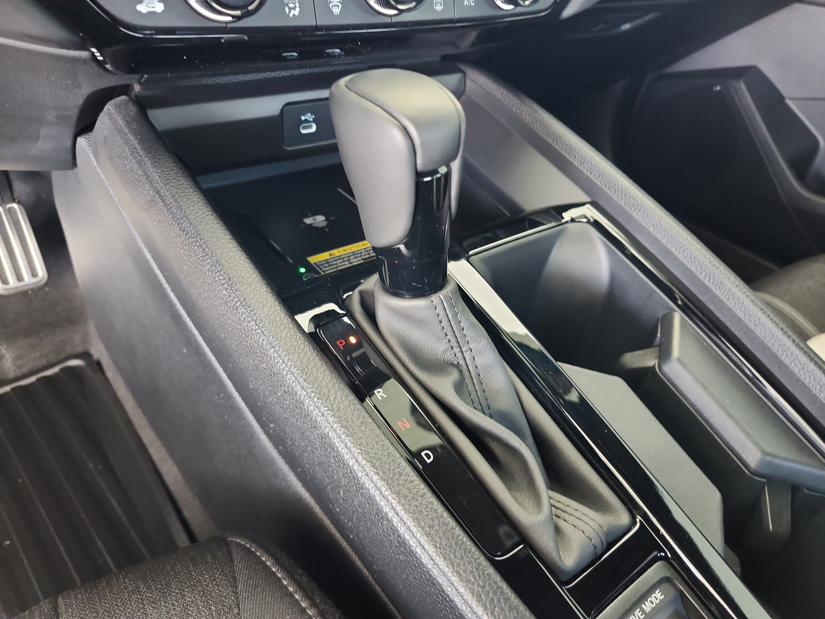 Used 2025 Honda Accord Sport image 15