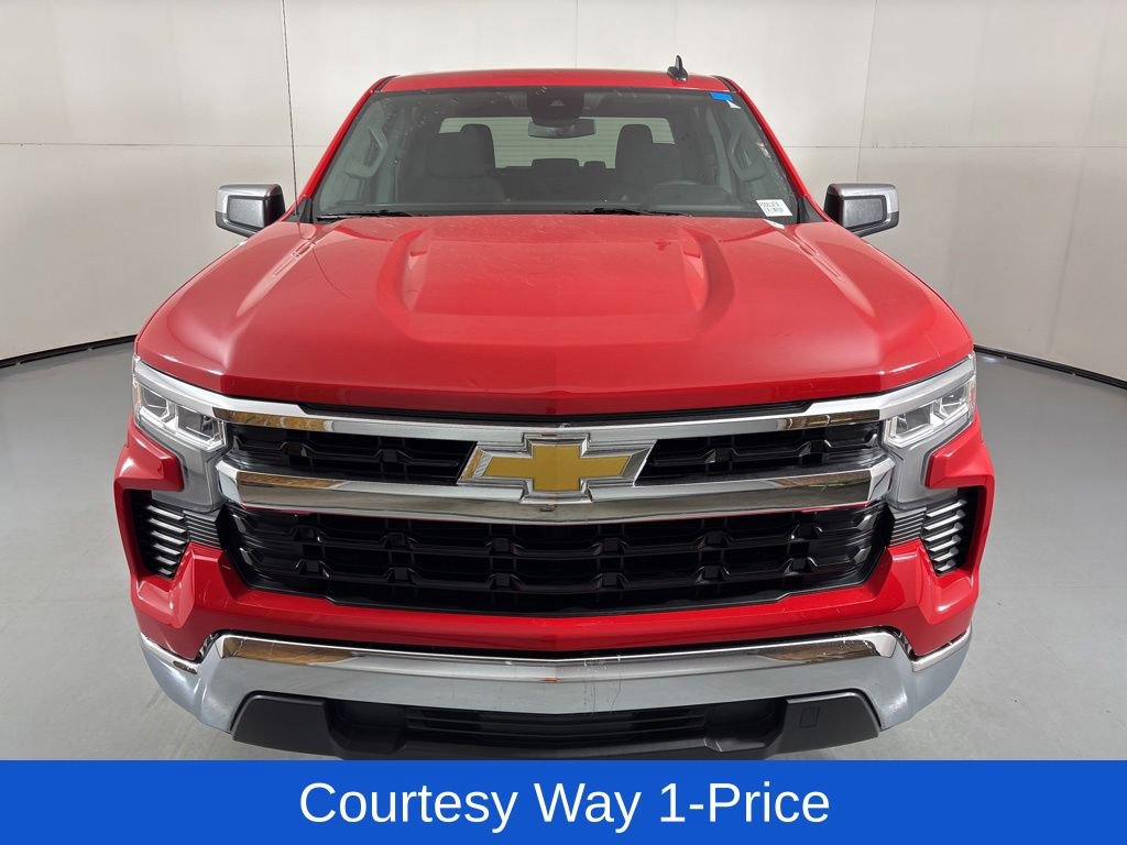 Used 2023 Chevrolet Silverado 1500 LT RWD image 4
