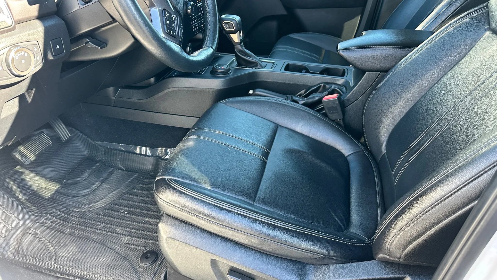 Used 2020 Ford Ranger Lariat w/ Technology Package AWD/4WD image 12