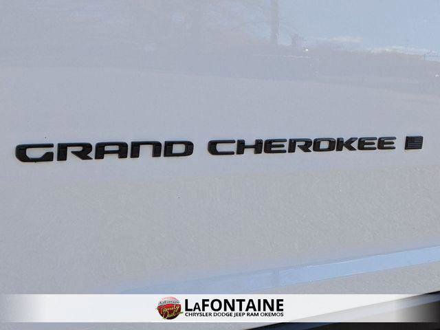 Certified 2024 Jeep Grand Cherokee L Laredo image 10
