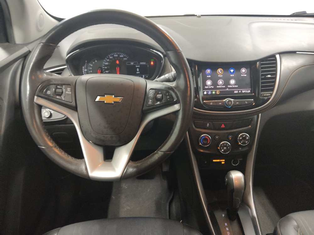 Used 2022 Chevrolet Trax LT w/ LT Convenience Package AWD/4WD image 22