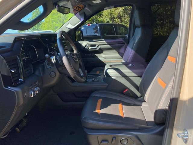 Used 2022 GMC Sierra 1500 AT4 w/ AT4 Premium Package AWD/4WD image 11