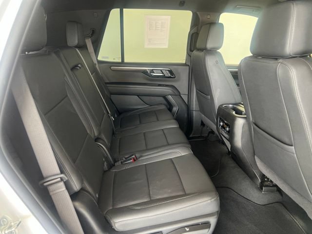 Used 2025 Chevrolet Tahoe LT AWD/4WD image 33
