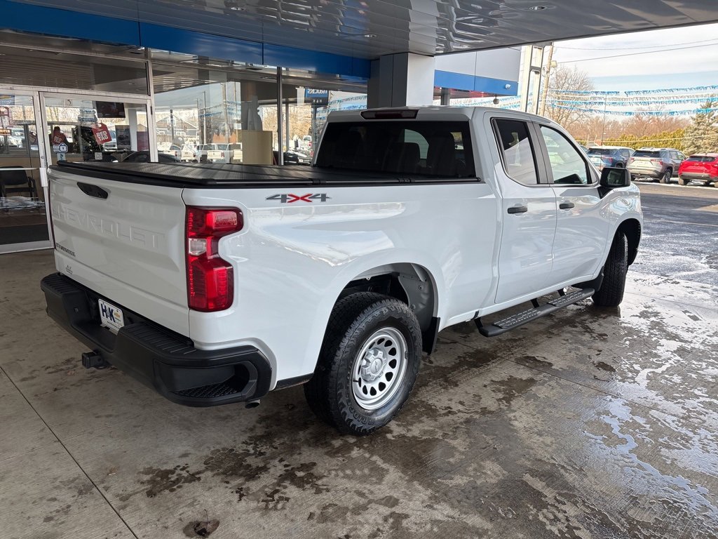 Used 2022 Chevrolet Silverado 1500 W/T w/ WT Value Package image 6