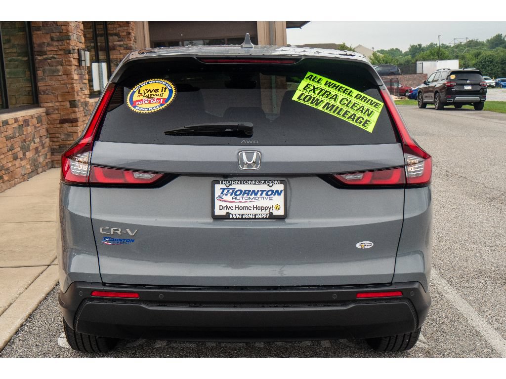 Used 2026 Honda CR-V EX-L image 4