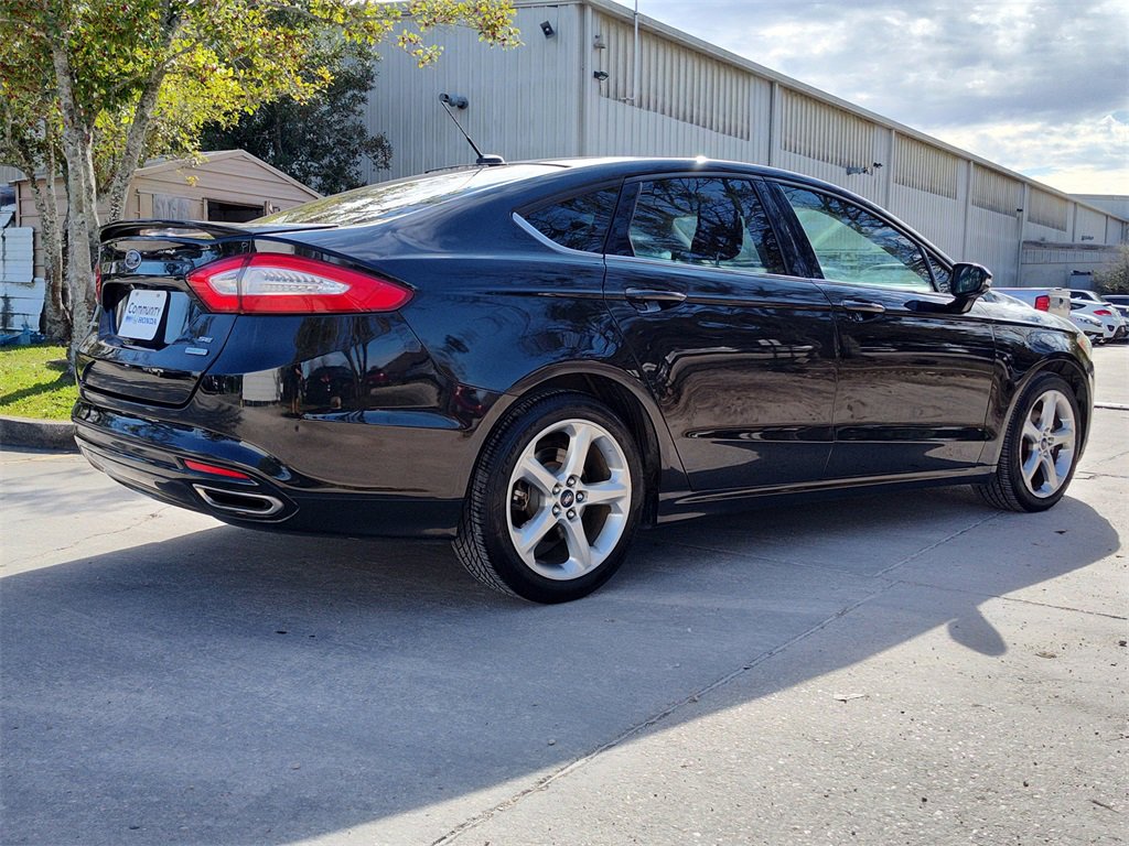 Used 2014 Ford Fusion SE image 8