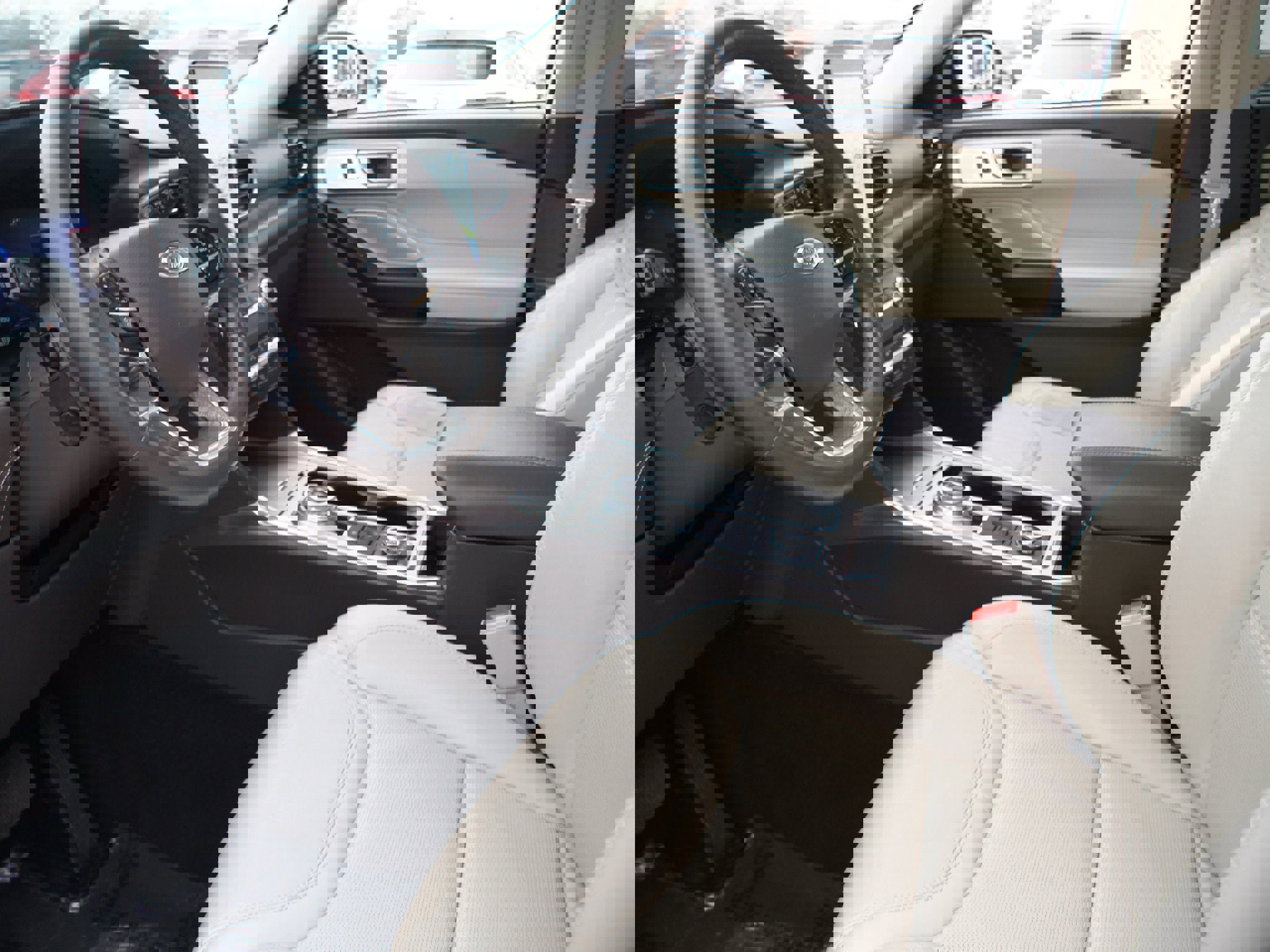 Used 2020 Ford Explorer Platinum w/ Premium Technology Package image 15