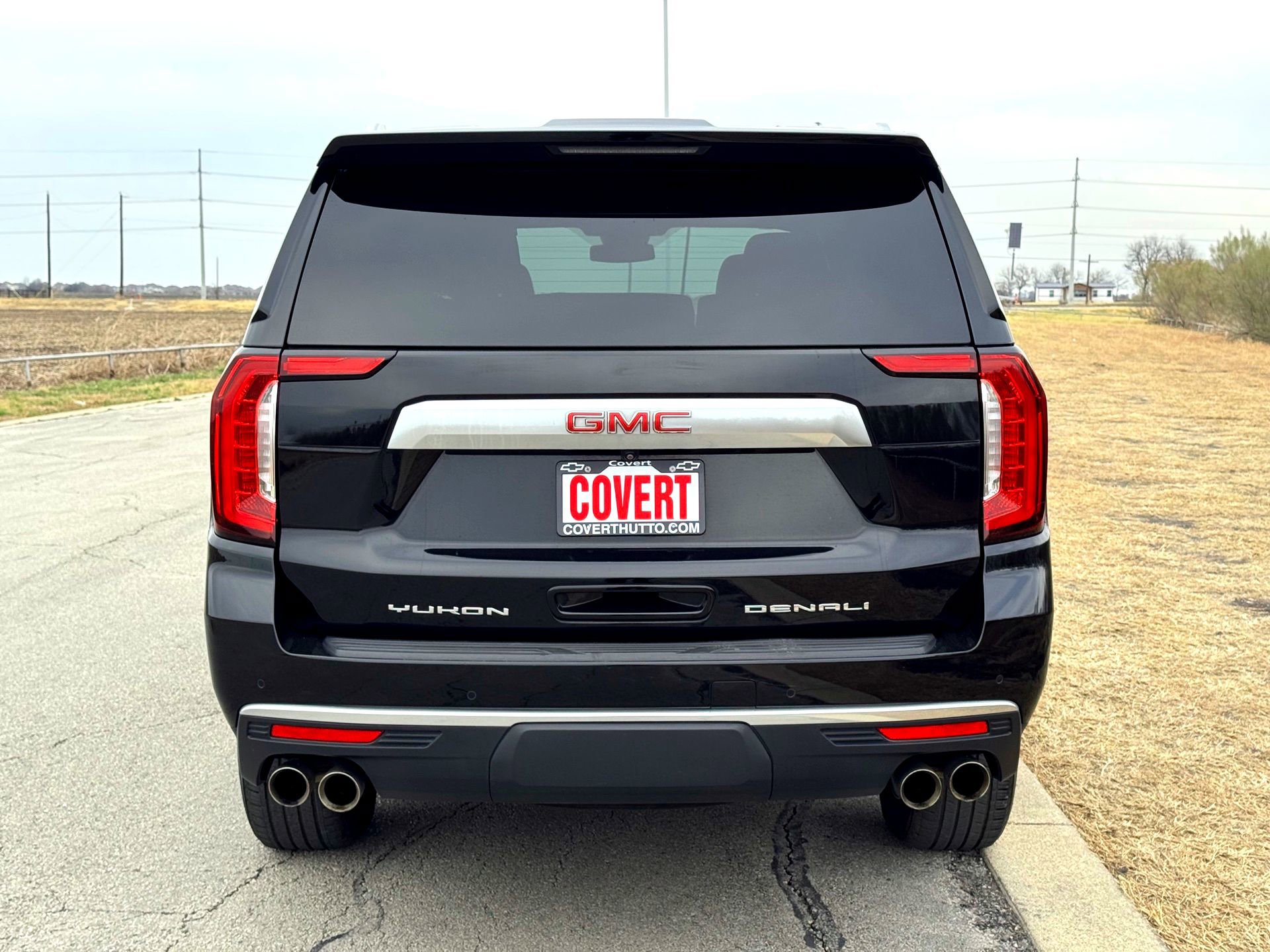 Used 2024 GMC Yukon Denali image 7