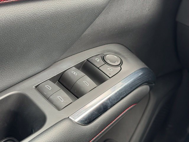 Certified 2025 Chevrolet Traverse Z71 w/ LPO, Floor Liner Package AWD/4WD image 38