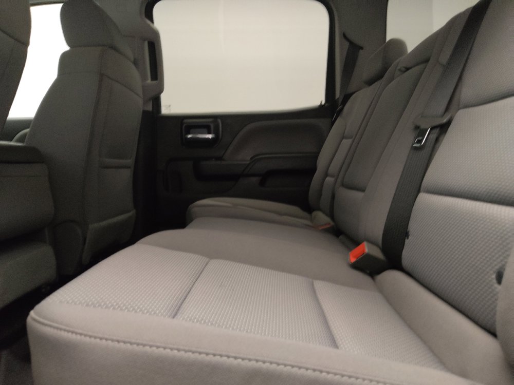 Used 2018 Chevrolet Silverado 1500 W/T AWD/4WD image 18
