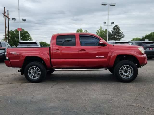 Used 2012 Toyota Tacoma 4x4 Double Cab w/ TRD Sport Pkg image 2