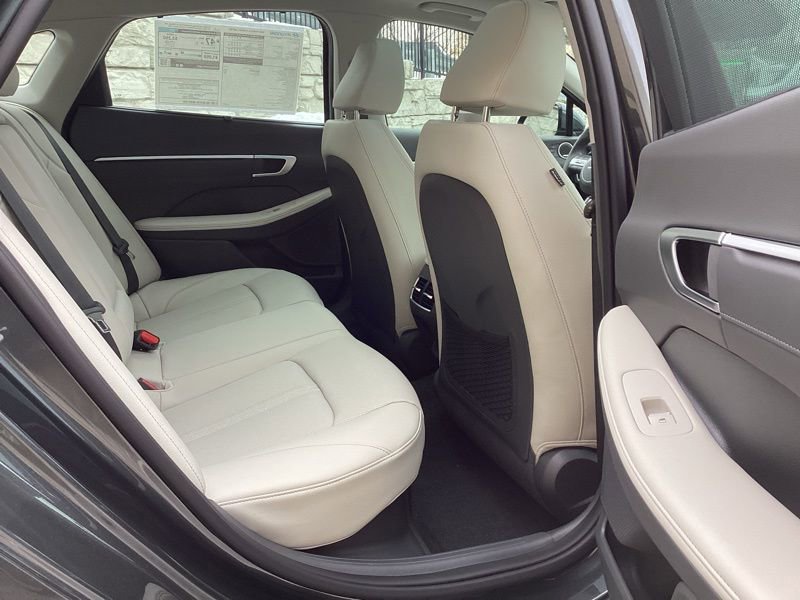 New 2026 Hyundai Sonata Limited FWD image 16