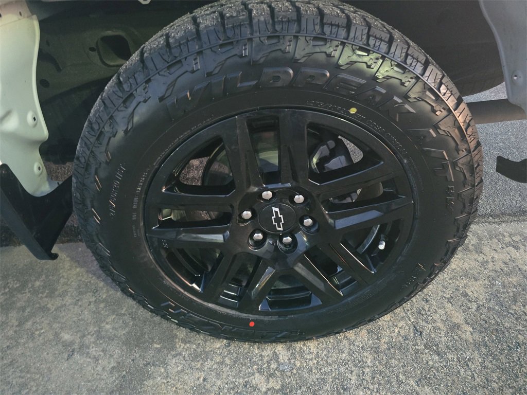 Used 2025 Chevrolet Silverado 1500 RST w/ Convenience Package II image 29