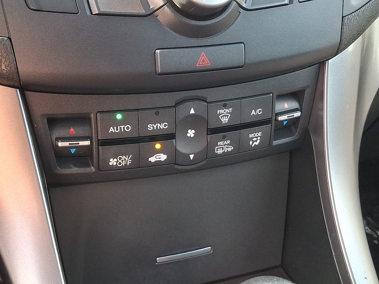 Used 2014 Acura TSX Special Edition FWD image 15