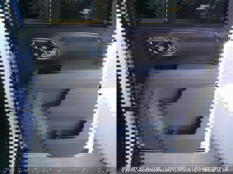 Used 2021 Chevrolet Suburban Z71 w/ Z71 Off-Road Package AWD/4WD image 31