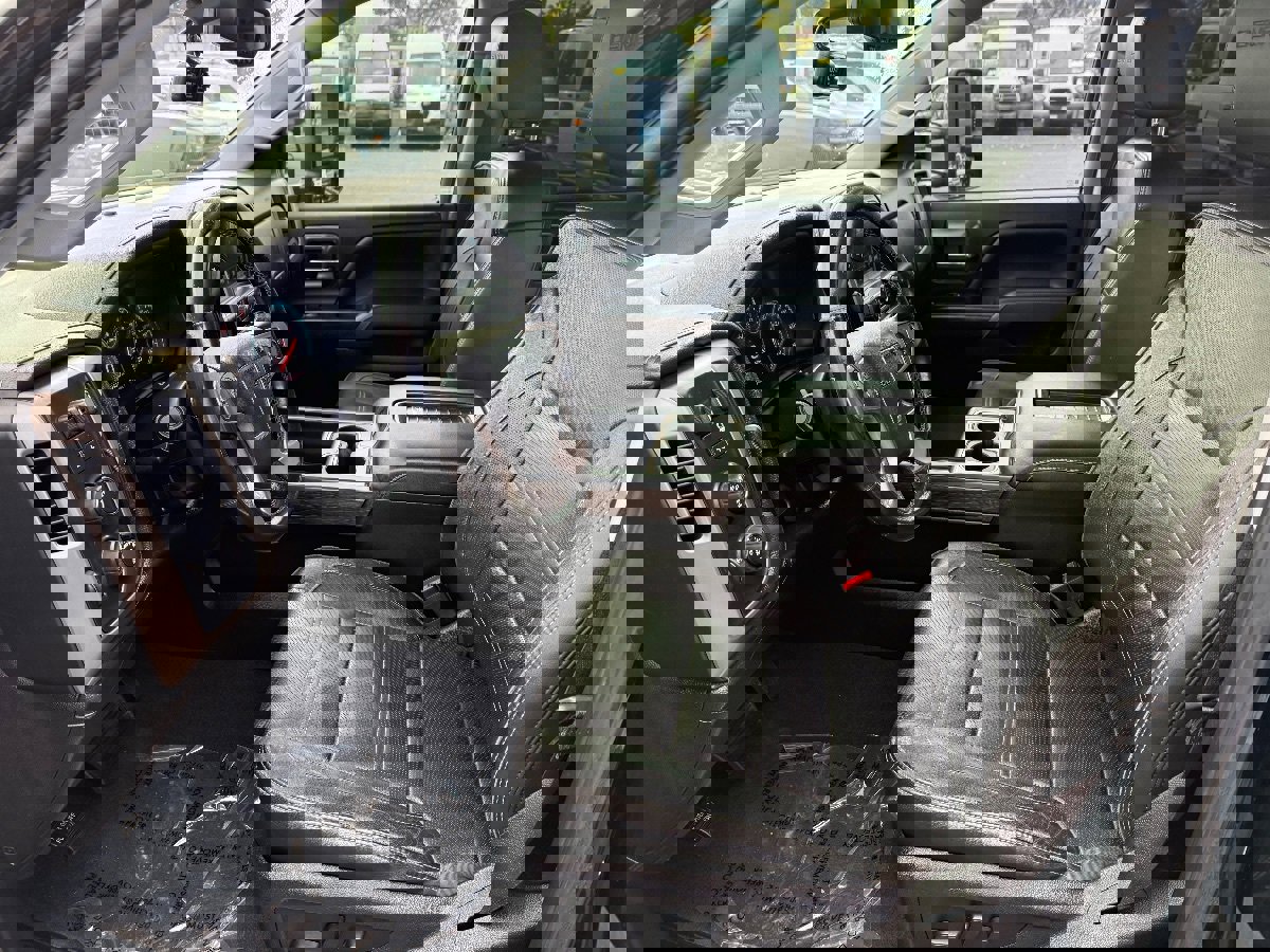 Used 2019 GMC Sierra 3500 Denali w/ Duramax Plus Package image 19