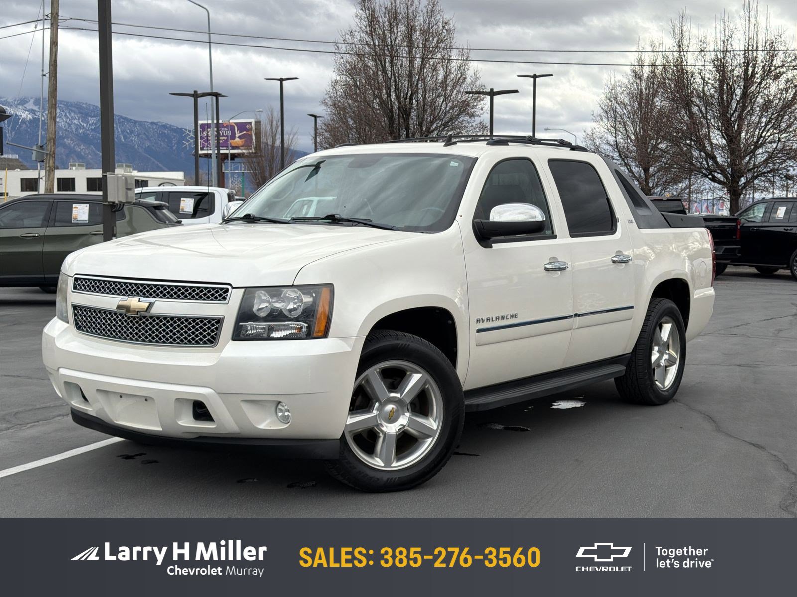 Used 2011 Chevrolet Avalanche LTZ
