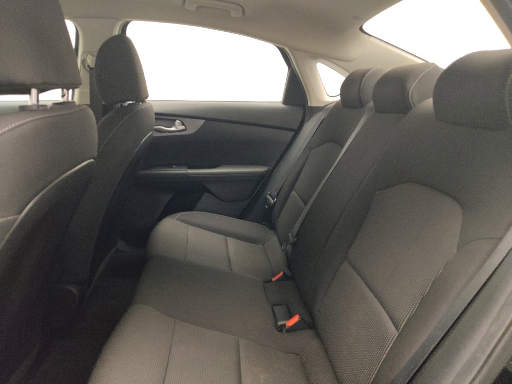 Used 2019 Kia Forte LXS image 18